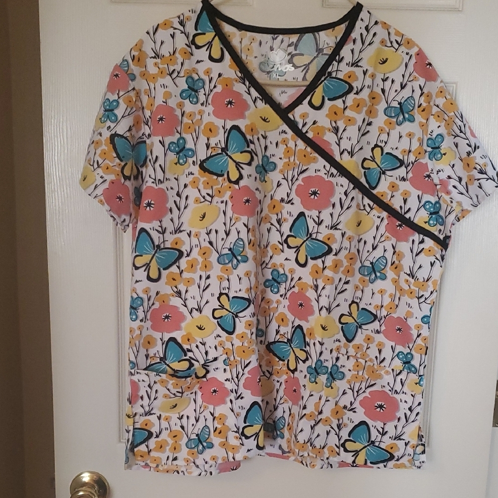 Floral Butterfly Print Women's Top